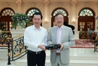 任正非：华为不造车,但愿意帮东风造好车